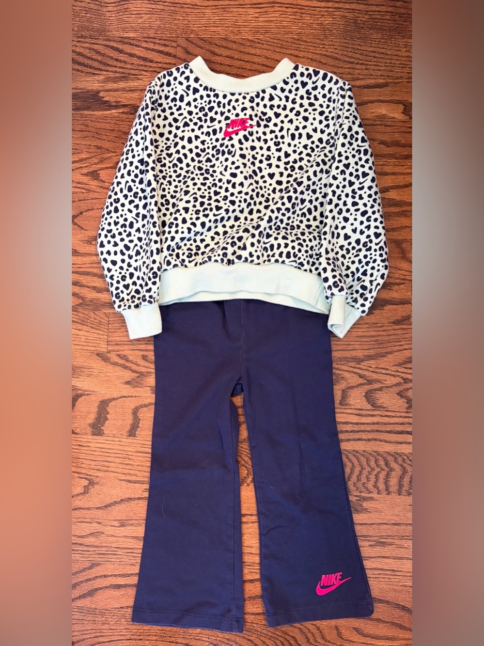 Nike Girls Navy Flare Leggings and Animal Print Top